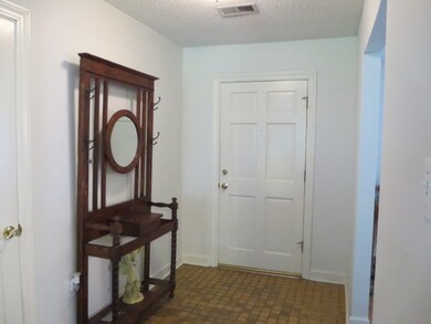 Clean and neutral thru-out!