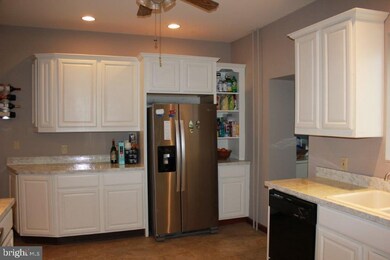122 E 6th St, Red Hill, PA 18076 - photo 5