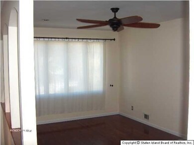 356 Caswell Ave, Staten Island, NY 10314 - photo 6