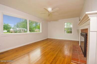 102 Club Ln, Jacksonville, NC 28546 - photo 5