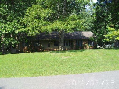 327 Hilltop Rd, Shelbyville, TN 37160 - photo 2