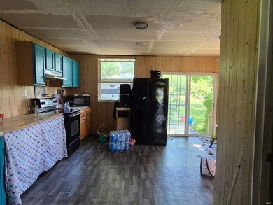 315 Short St, Argos, IN 46501 - photo 5