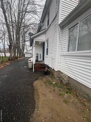 21 Maple Ave, Port Jefferson Station, NY 11776 - photo 3