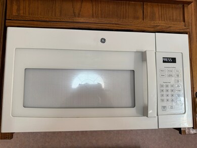 19028 Cammie Rd, Alvin, TX 77511 - photo 3