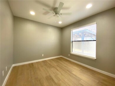 6920 Bethune Ave unit 1, Austin, TX 78752 - photo 5