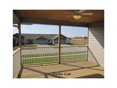 Deck. Similar Property
