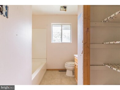 528 Kadlubeck Way, Little Egg Harbor Township, NJ 08087 - photo 6