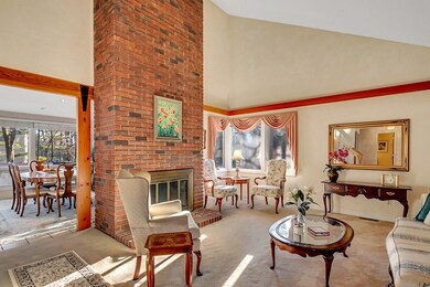 72 Sycamore Dr, Holden, MA 01520 - photo 4