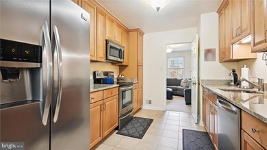 11354 Empire Ln, Rockville, MD 20852 - photo 3