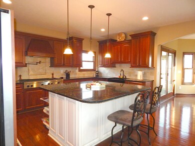 10300 Carmel Dr, Plain City, OH 43064 - photo 4