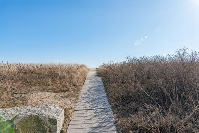 33_15SeacliffAve_4_2033_HiRes