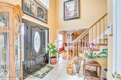 5 Donise Ct South River NJ-large-008-019