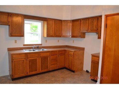 619 N Main St, Milan, IN 47031 - photo 4