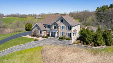 1014 Catherines Woods Dr Niskayuna NY ml