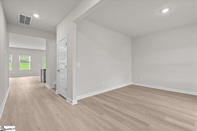 203 Tantalus St, Gray Court, SC 29645 - photo 5