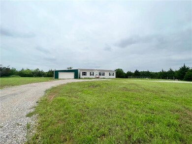 336604 E Crestview Dr, McLoud, OK 74851 - photo 2