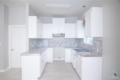 804 Hawk St, Pharr, TX 78516 - photo 7