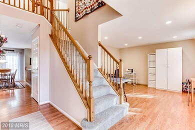 454 Hawkridge Ln, Sykesville, MD 21784 - photo 4