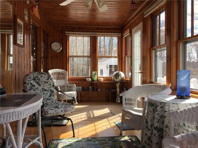 Sun porch