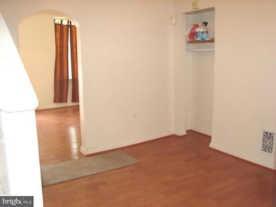 105 N Carrollton Ave, Baltimore, MD 21223 - photo 3