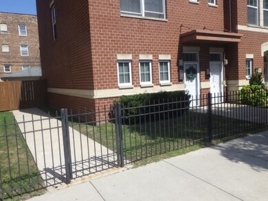 2306 E 71st St unit B, Chicago, IL 60649 - photo 2