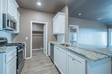 1706 Highland Loop, Guthrie, OK 73044 - photo 6