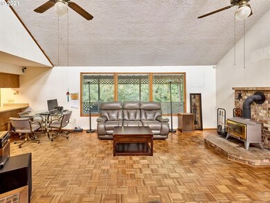 5696 S Whiskey Hill Rd, Hubbard, OR 97032 - photo 5