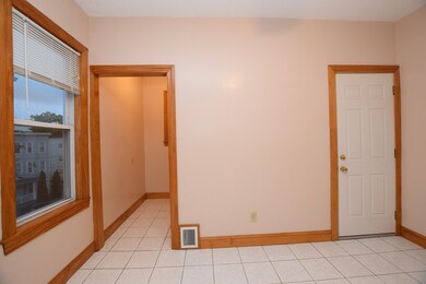 488 Quincy St unit 3, Dorchester, MA 02125 - photo 2
