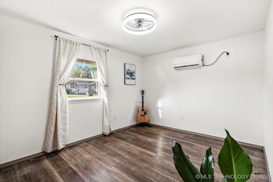 1137 E Perkins Ave, Sapulpa, OK 74066 - photo 7