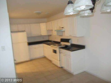 12872 Sage Terrace, Germantown, MD 20874 - photo 5