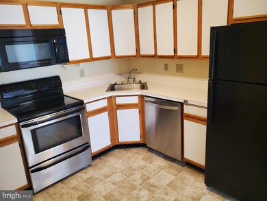 104 Timberlake Terrace unit 1, Stephens City, VA 22655 - photo 2