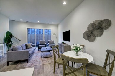 2324 Warhol Way, Houston, TX 77091 - photo 6