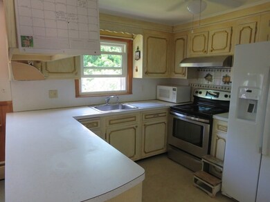 22 Mary Ann Dr, Worcester, MA 01606 - photo 5