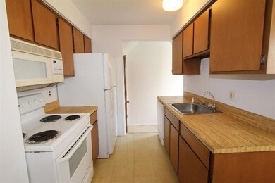 3140 Wolverine Dr, Ann Arbor, MI 48108 - photo 6