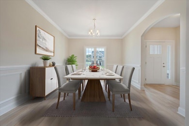 7. Dining Staged