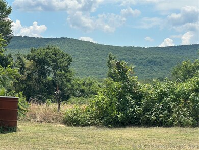 BEAUTIFUL MOUNTAIN VIEW ON BOTH SIDES OF HOME