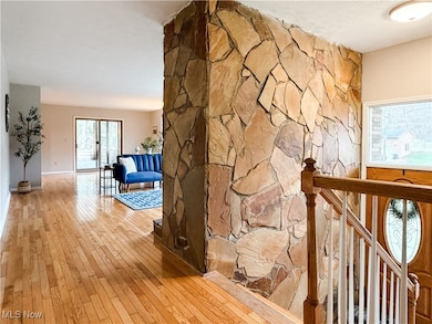 130 N Hills Dr, Parkersburg, WV 26104 - photo 2