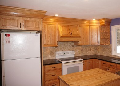 10 West Rd, Merrimack, NH 03054 - photo 3