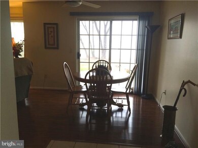 6012 Riverfront Dr unit 6012, Palmyra, NJ 08065 - photo 4