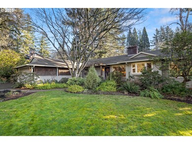 2160 Crest Dr, Lake Oswego, OR 97034 - photo 3