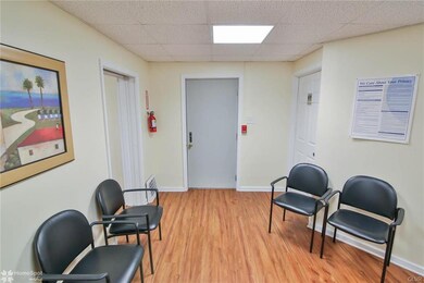 524 W Broad St, Quakertown, PA 18951 - photo 6