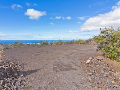 92-8961 Lauhala Dr, Ocean View, HI 96704 - photo 4