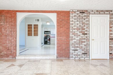 Real Estate web-11