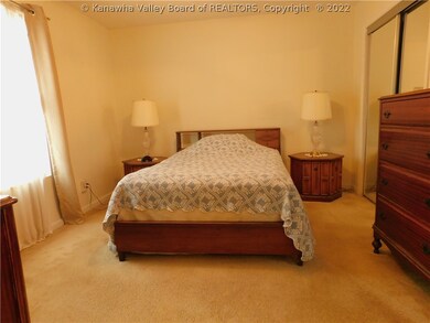 3120 31st St, Nitro, WV 25143 - photo 7