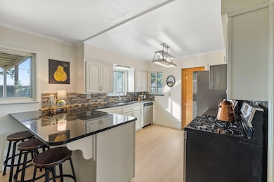 10448 9 1 2 Ave, Hanford, CA 93230 - photo 4