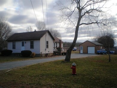 279 Trotting Park Rd, Teaticket, MA 02536 - photo 2