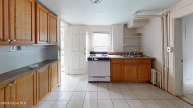 126 Spring St, Albany, NY 12203 - photo 3