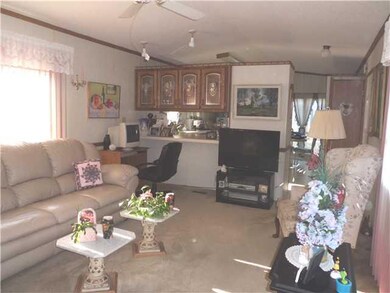 21 Brookridge Dr, Hamburg, NY 14075 - photo 3