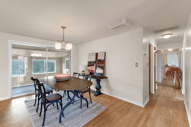 355 W La Salle Dr, Murray, UT 84123 - photo 4