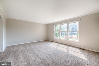 302 Regal Dr, Abingdon, MD 21009 - photo 7